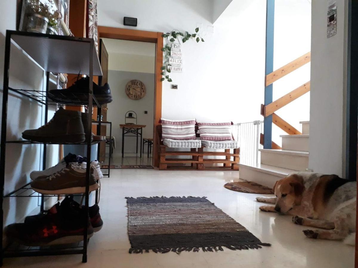 Urban Yoga House Hostel & Retreat Ioannina Ngoại thất bức ảnh